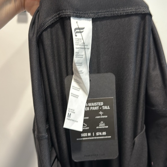 Fabletics High Waisted Foldover Pant NWT Medium Tall - Picture 7 of 8